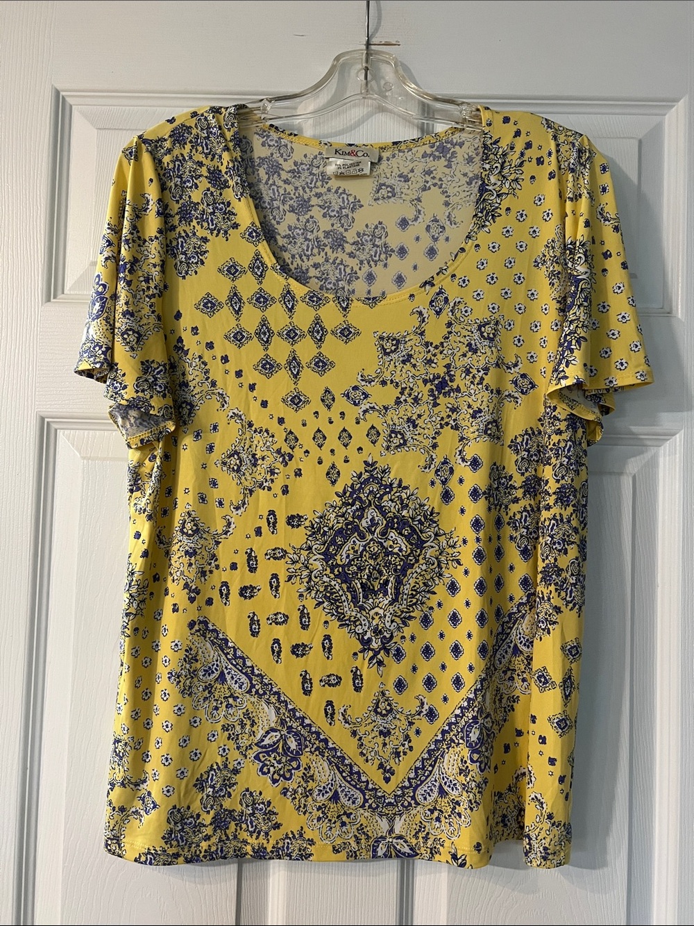Kim & Co Yellow Short Sleeve V-Neck Tee with Blue Paisley Print